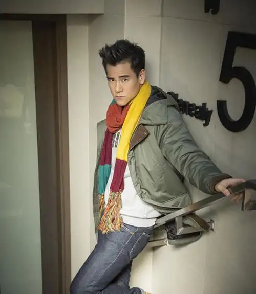 个性角度诠释街头范vs运动派(4)_阿迪达斯(adidas)品牌圈_圈子-中国时