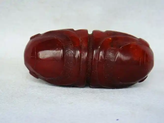 乡下收的老良渚玉器红玉坠6x2.7厘米