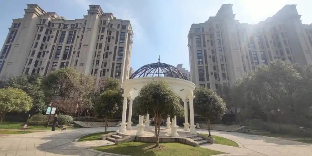 南山雨果3房540万急售