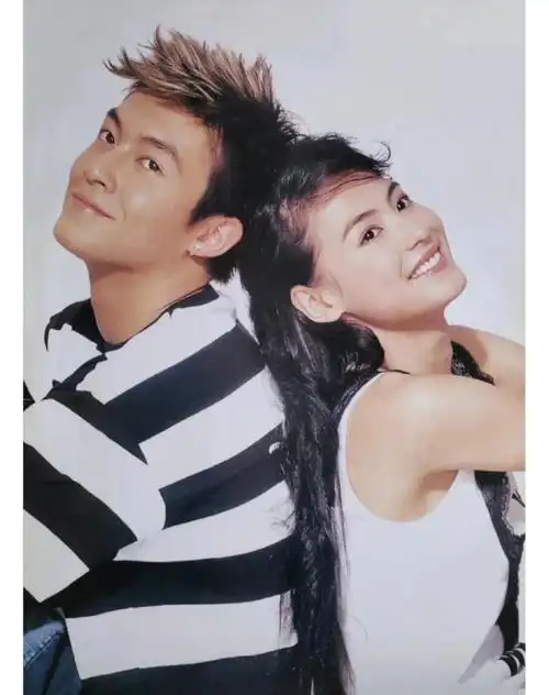 张柏芝:18岁凭周星驰爆红,和谢霆锋生2子,单亲妈妈也很幸福