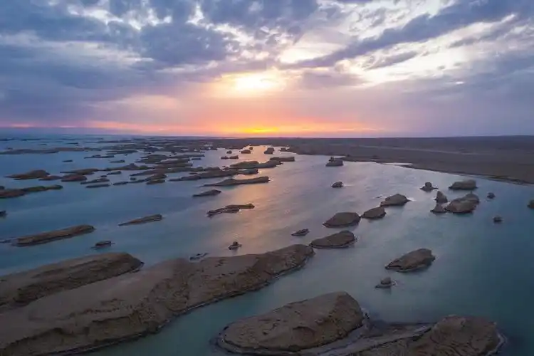 全网最全的俄博梁硫磺湖游玩攻略来啦!赶快