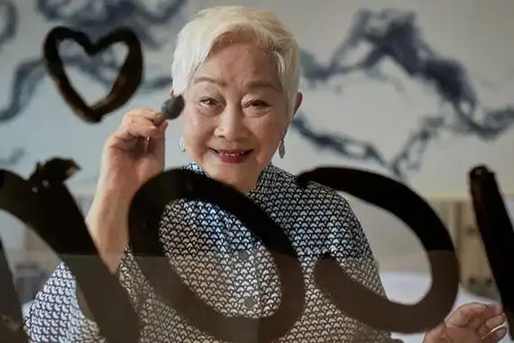 卢燕个人资料简介及图片