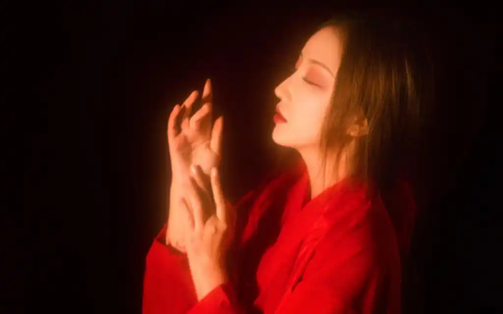 性感红衣古装美女写真,高清图片,电脑桌面-壁纸族