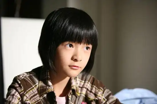 徐娇|长江七号|汉服_新浪新闻