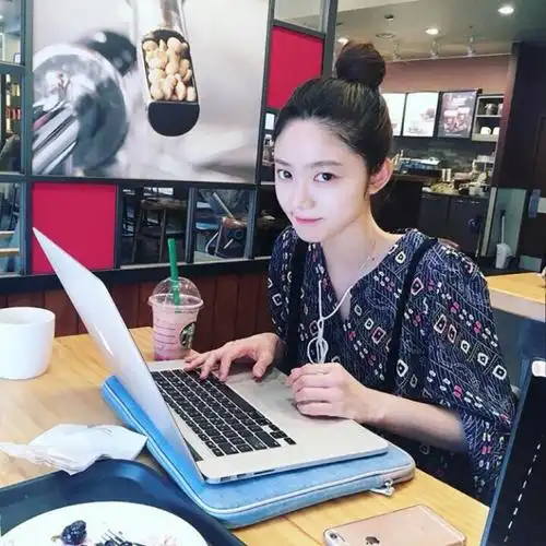 2016年7月20日 16:04   关注  头像 女头 文字 丸子头 伤感 评论