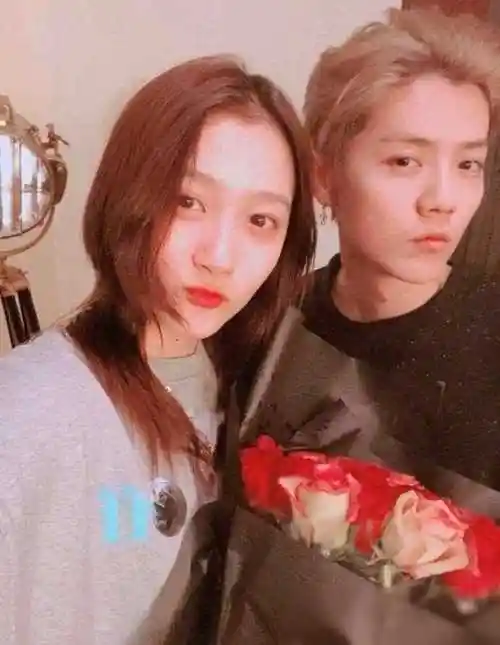 关晓彤七年庆生鹿晗:粉丝催婚,是否真有缘?