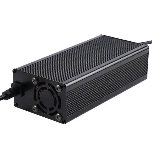 48v电动车锂电池充电器48伏8a10a电瓶车三轮车两轮车锂电池充电器