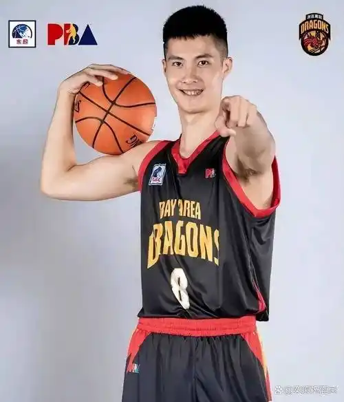 朱松玮:为奥运资格拼到手指脱臼,是张镇麟最愧疚的人!_篮球_联赛_比赛