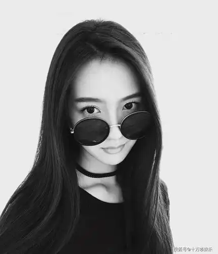 「人美不火系列」许龄月2