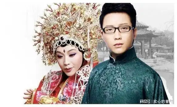 李玉刚的第二段恋情对象是李雨儿,关于她的身份存在一些争议.