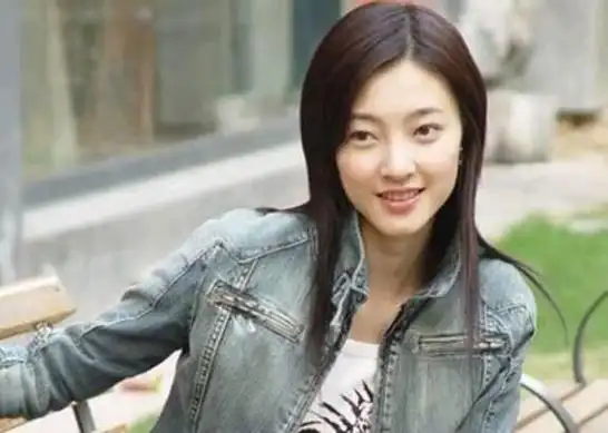 王丽坤:和乔振宇恋爱8年,卷进"夜光麻将"事件,后来怎样了?