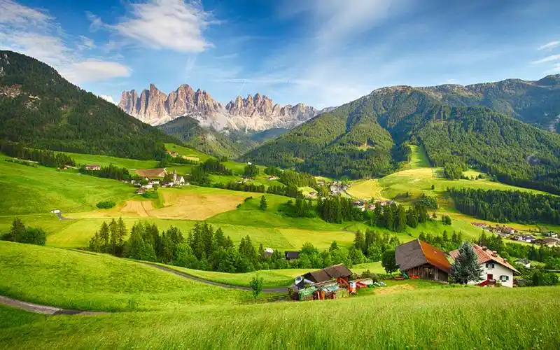 首页 桌面壁纸 风景壁纸 绿色唯美护眼风景图片电脑壁纸 上一张 下一