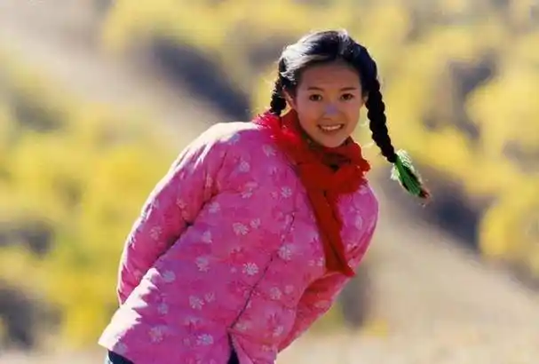 一位当导演,两位颜值崩塌,另一位"见好就收"_章子怡_周迅_赵薇