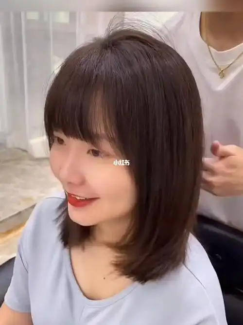 生完孩子的宝妈必剪发型减龄锁骨发