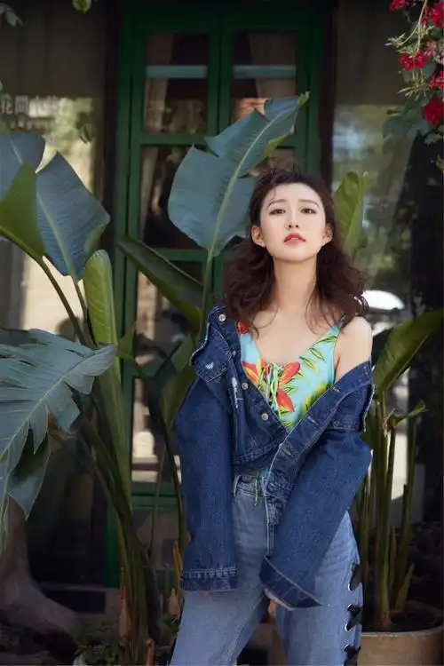 96后北电女演员张鑫 "劳模"上线成热播剧宠儿