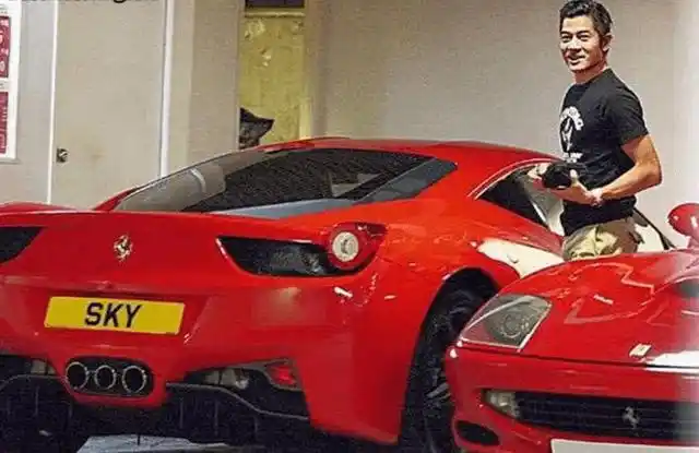 "富可敌城"的郭天王,这资产我看傻了_郭富城_车牌_法拉利·恩佐