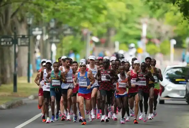 东京奥运会田径男子马拉松赛况