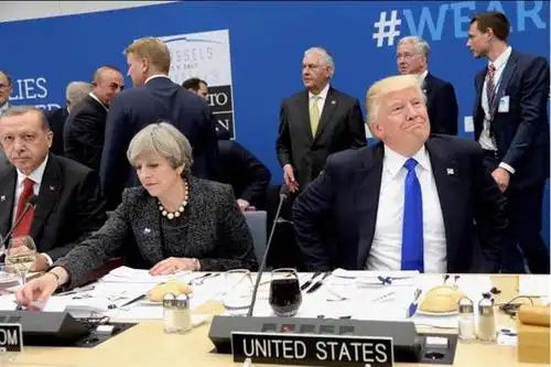 美国总统川普参加北约会议.(美联社)