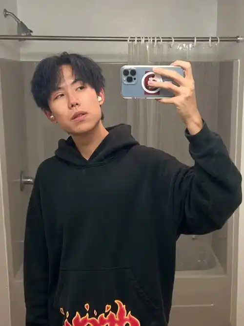 男士染发蓝黑色