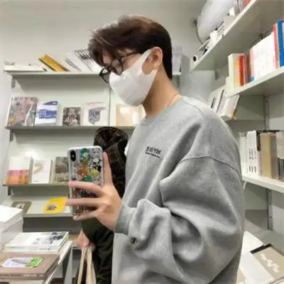 带帽男生头像冷酷帅气侧脸高清图暗系霸气好看的男生戴帽子头像