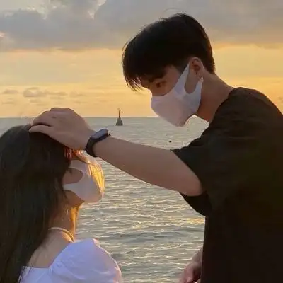 超可爱情侣头像一对甜蜜图片唯美情侣真人浪漫微信头像大全