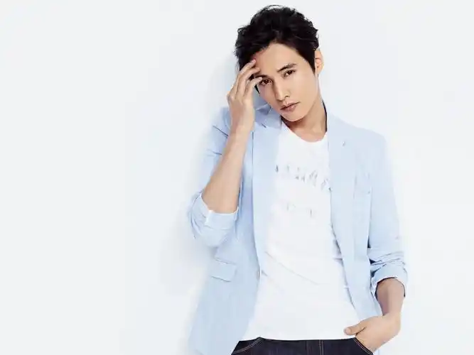 元彬壁纸(大尺寸)写真图片-自制1024x1024壁纸.