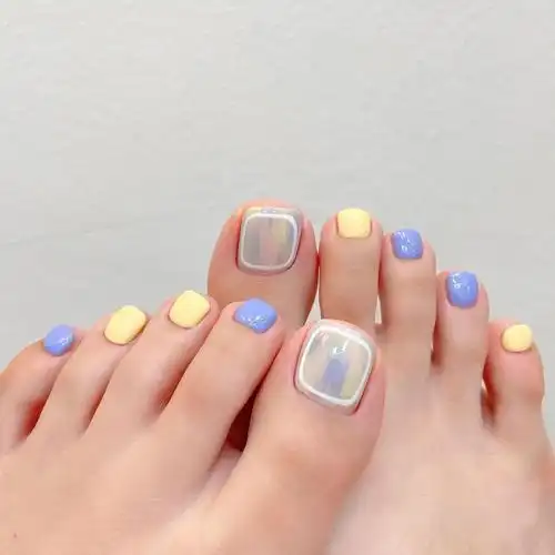 软软萌萌的夏日脚美甲