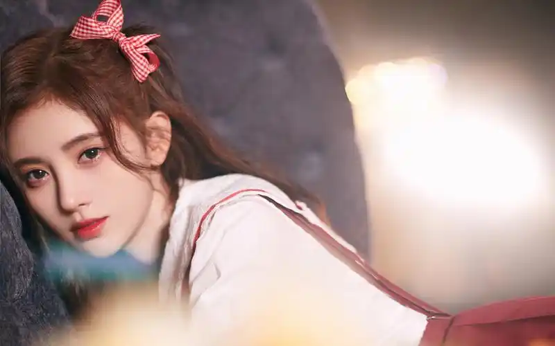 鞠婧祎蝴蝶结性感甜美写真桌面壁纸_大陆明星_壁纸下载_美桌网