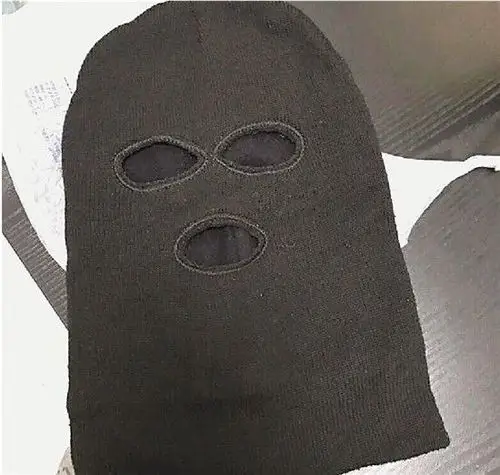 丁大伯的毛线头套.