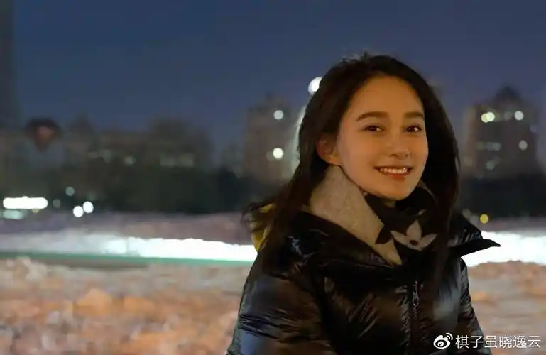 夏梦真能踩雷!两部作品和郑爽有关,一部能上映,一部只能换脸