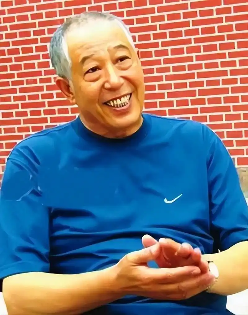 回顾老戏骨文兴宇52岁走红66岁因肺癌离世遗孀的选择令人泪目