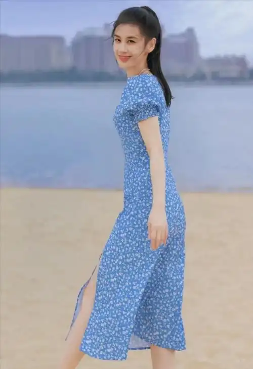 黄圣依三八节晒健身照穿红色鞋子抢眼生两个儿子依然蚂蚁腰