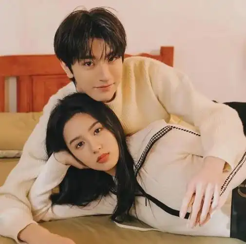 演完周也男友再演李兰迪男友25岁的他却演出了不同感觉