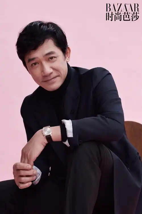 梁朝伟黑白生活感大片释出成熟中透露孩童般天真