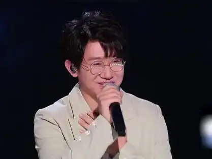 中国好声音 李克勤吴莫愁看余空淘汰哭了,zqsg了