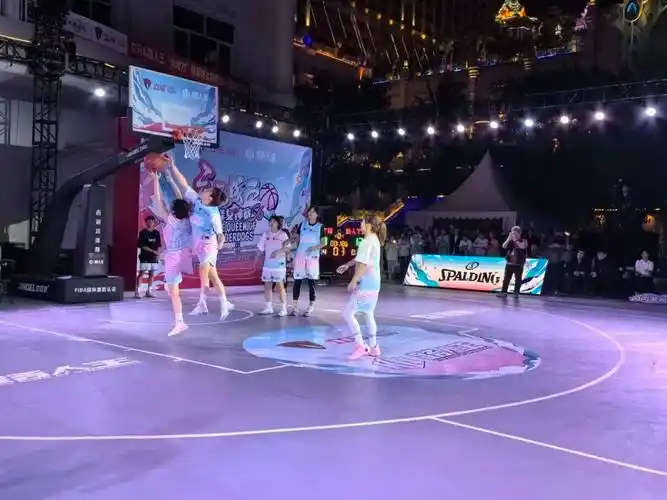 路人王"大动力"杯巅峰女神赛s6在西双版纳举行_比赛_篮球_球员