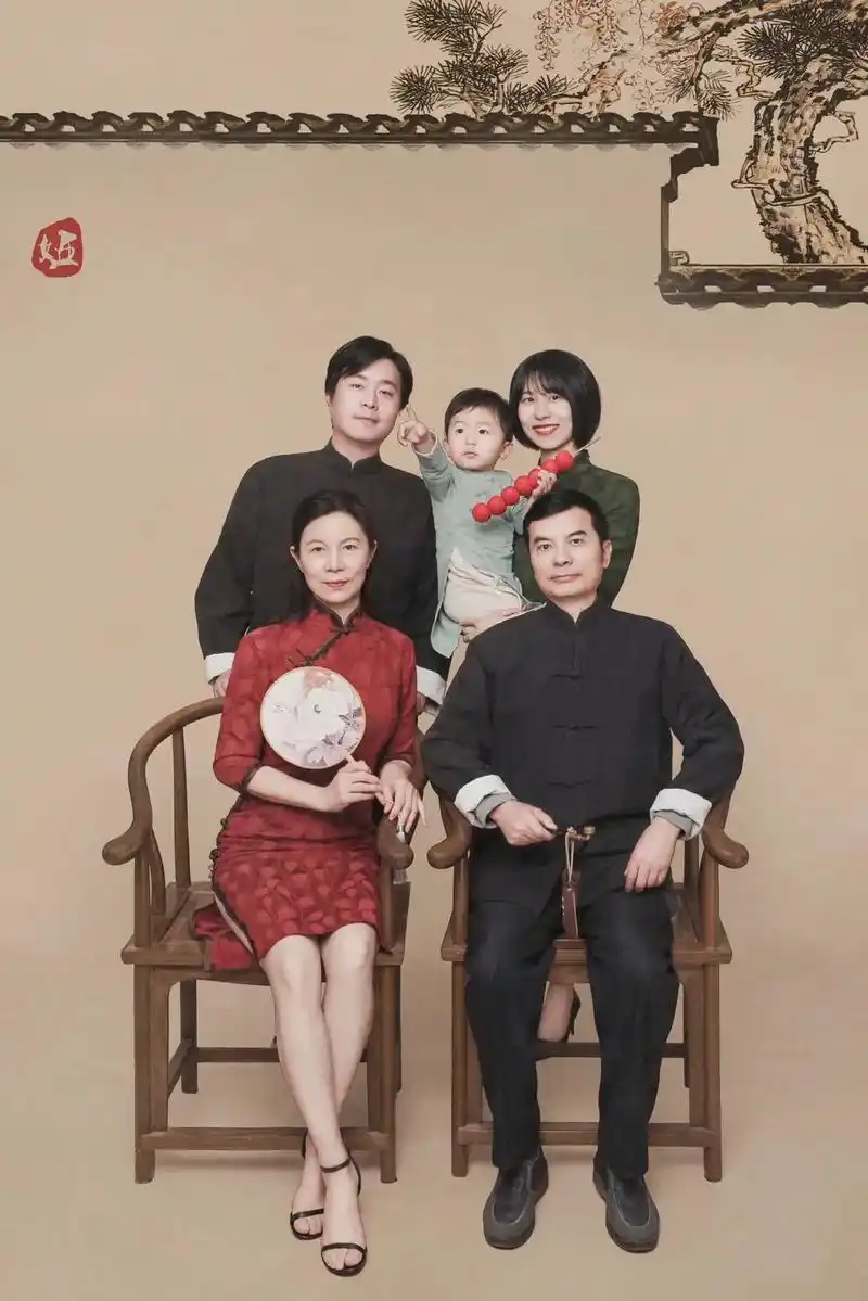 全家福摄影 #全家福 #最美全家福 #国风古韵 #复古民国 - 抖音