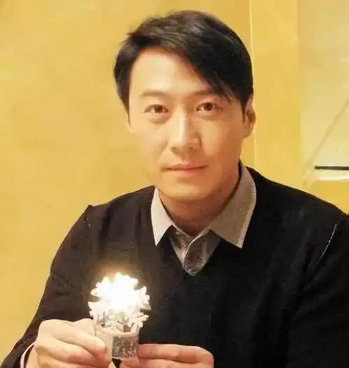 没想到57岁的黎明竟以这种方式在2024年初实现口碑暴增