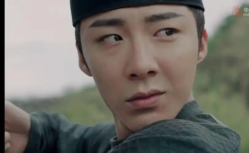 我是各类反差爱好者,我发现,皓都嘴炮输出方面的反差也很萌啊