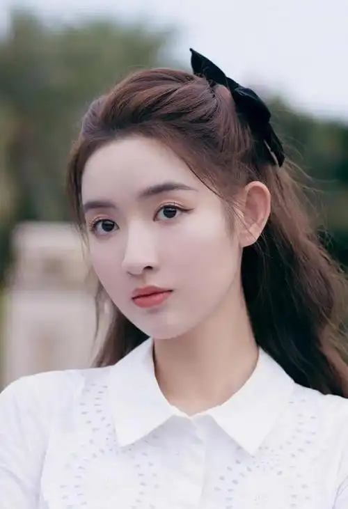 王玉雯大美女,清纯可爱!__财经头条