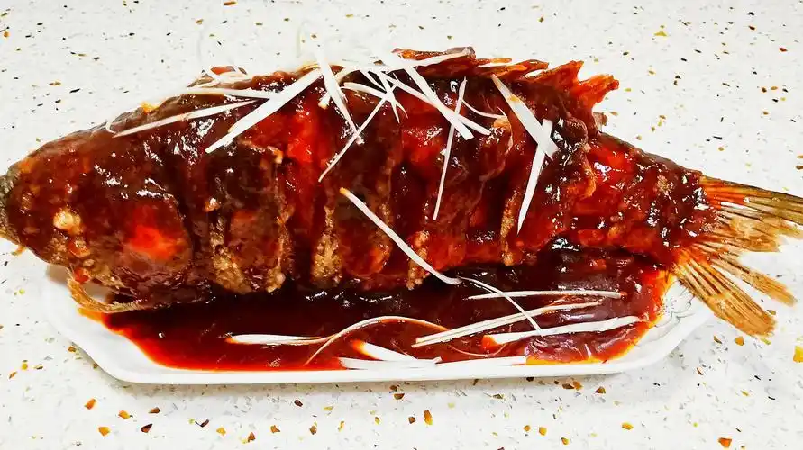 年夜饭必备的一道年年有鱼,酸甜酥脆,全家人都喜欢