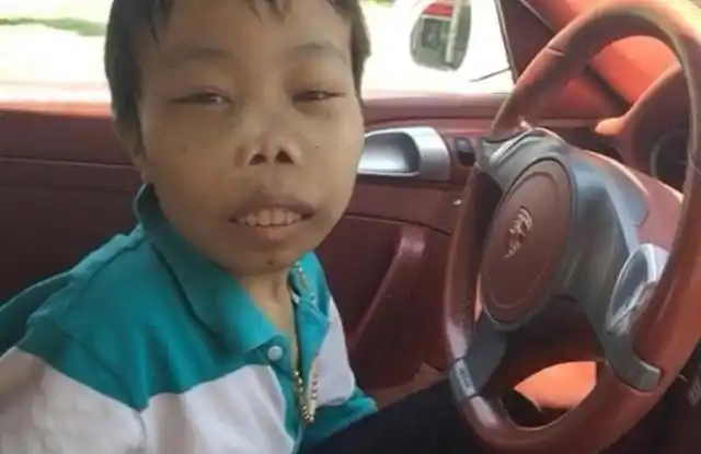 红极一时的"网红一哥"现状穷困潦倒,靠哗众取宠是长久不了的!