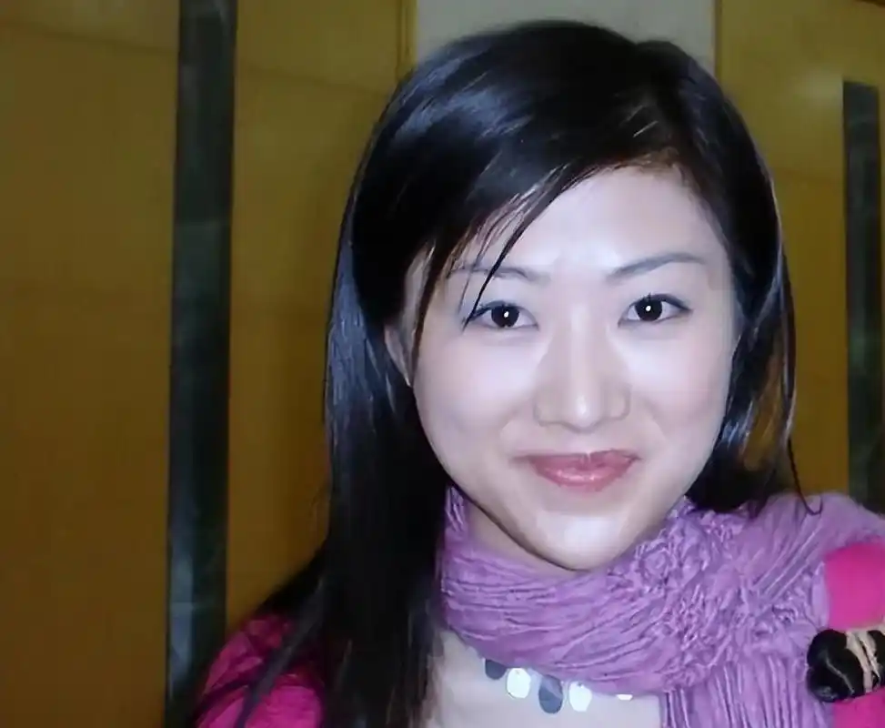 从东方卫视主持人到互联网格局改变者 作为东方卫视的知名主持人,杨蕾