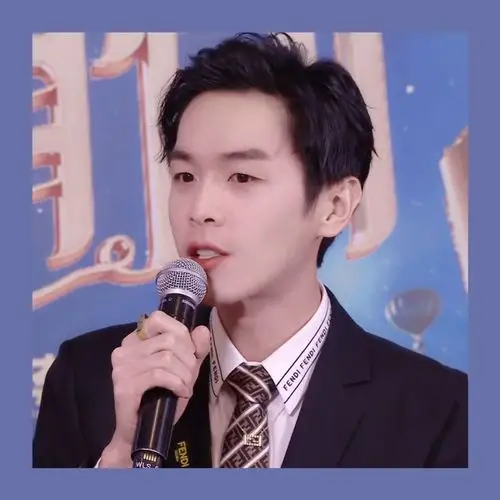 主张若昀王倦 纸片人:三体罗辑 墙头 唯粉 杂食主义,可甜可毒可嗑cp