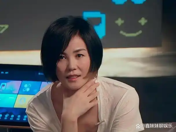 王菲:公开披露最大烦恼是太火了,与谢霆锋戏剧性故事引关注