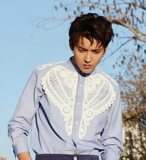 《明星图集》吴亦凡帅气图片 吴亦凡杂志封面写真图片大全