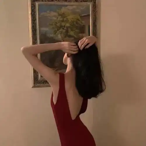 超美背影头像沙雕又可爱的微信昵称