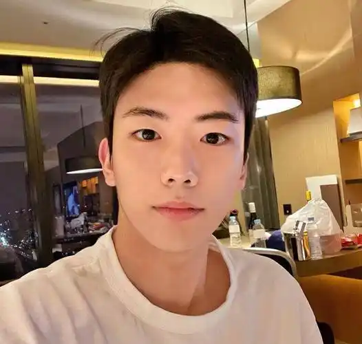 原创男生不要留过耳发型5款干净利落的短发剪完帅气提升颜值