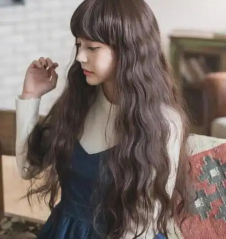 长发烟花烫发型图片: 时尚性感 绝对够女人味