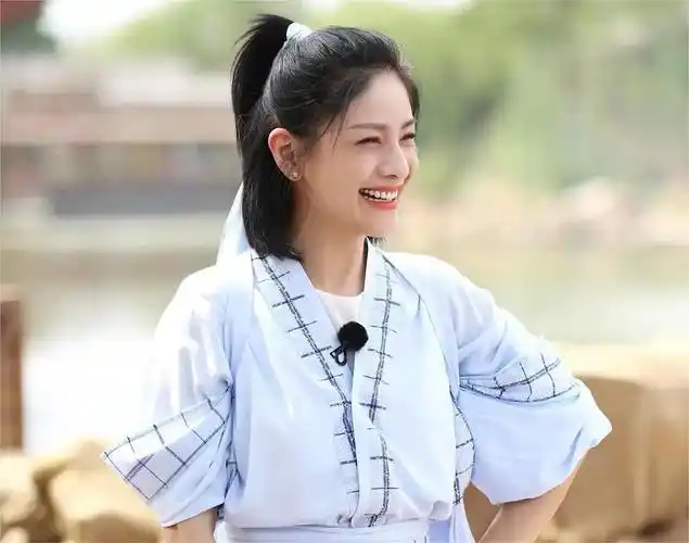 胡可个人资料简介被扒丈夫是谁?